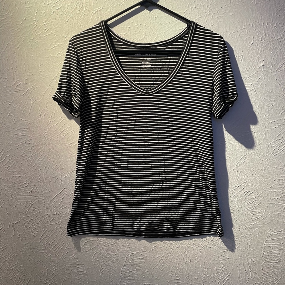 American Eagle Black and White striped V neck Tee